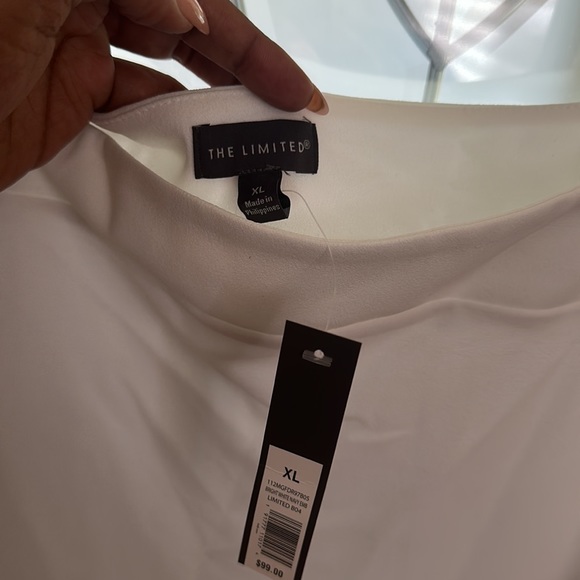 Beautiful unworn dress from the limited size extra-large color white - Picture 2 of 4